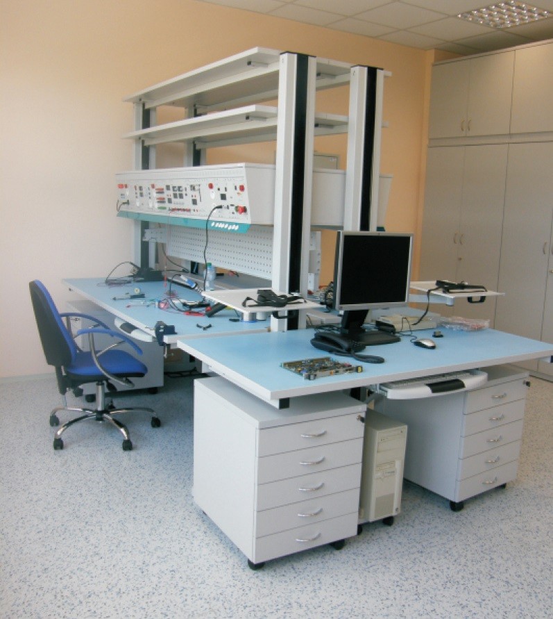 Systém laboratorního a pracovního nábytku Variolab+